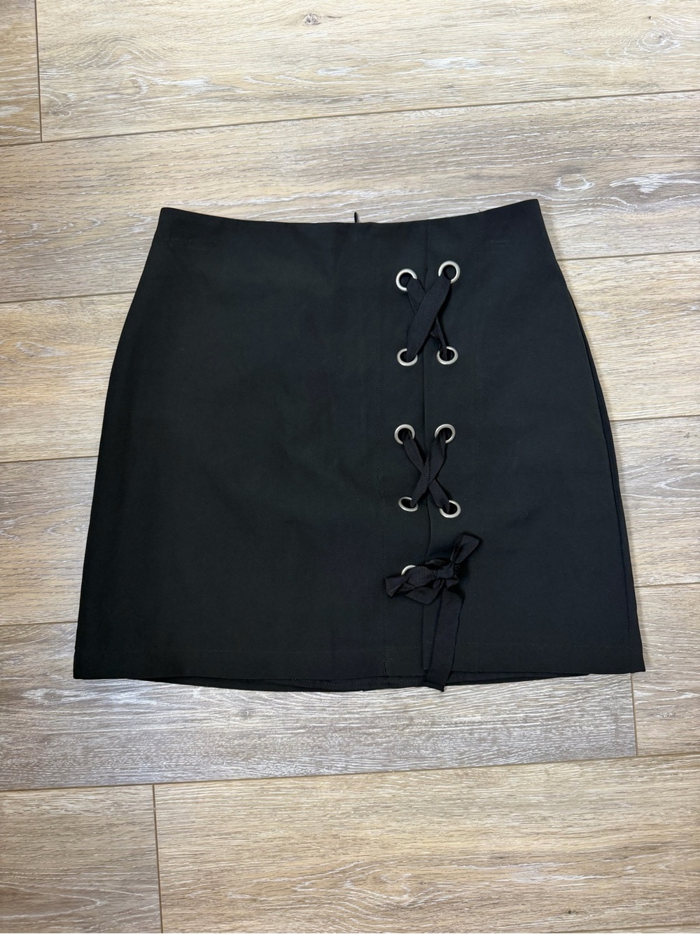 june & hudson Black Mini Skirt with Front Lace-Up Detail Sz S